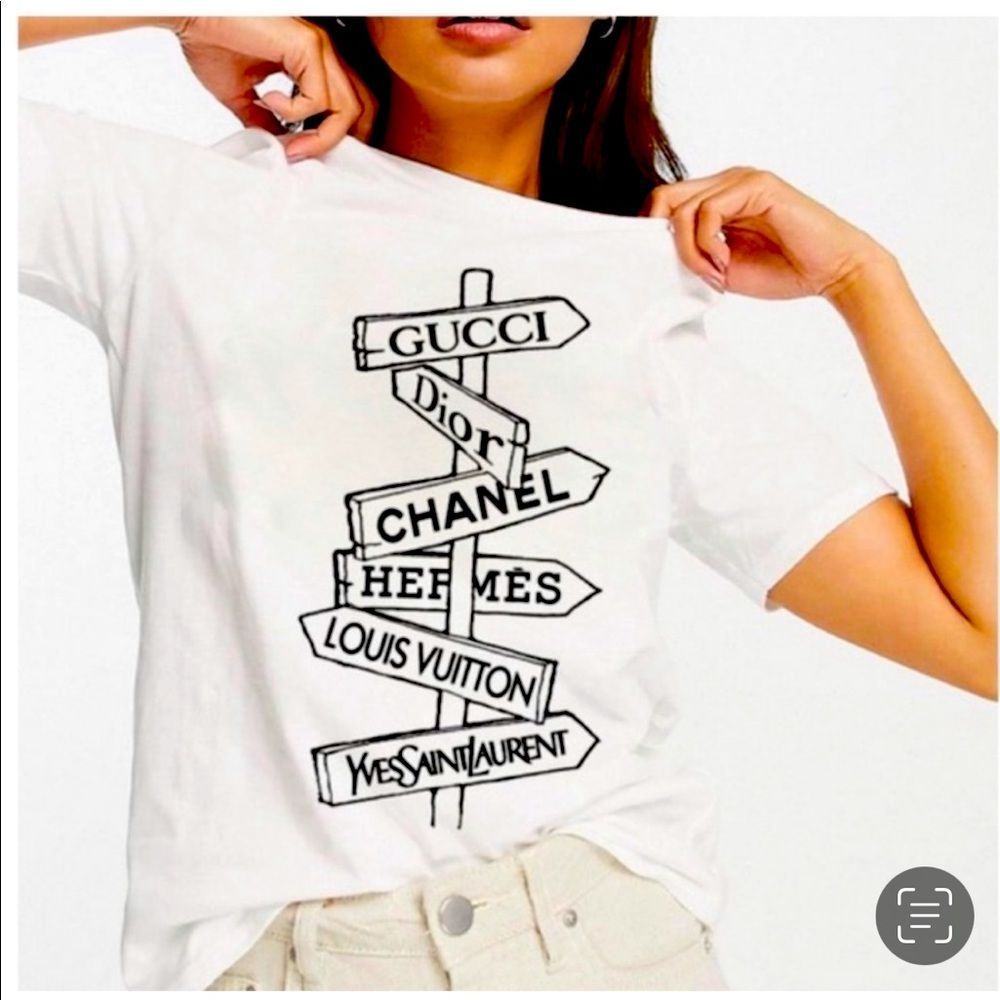 cute tee!